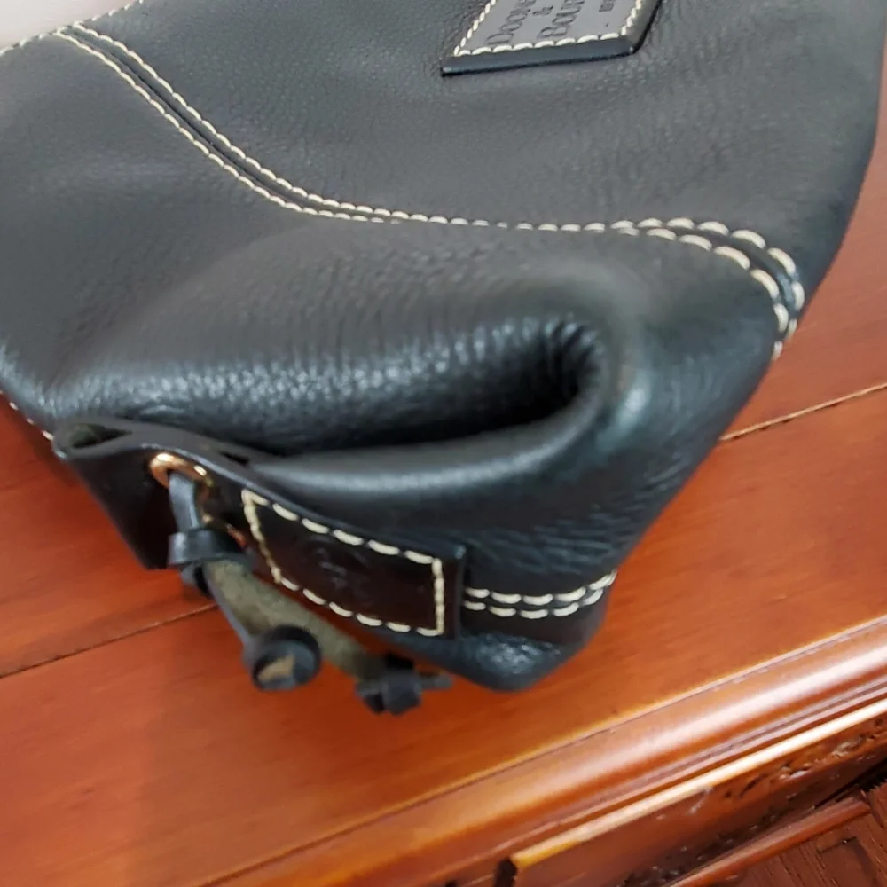 Dooney & Bourke mini - Picture 8 of 8